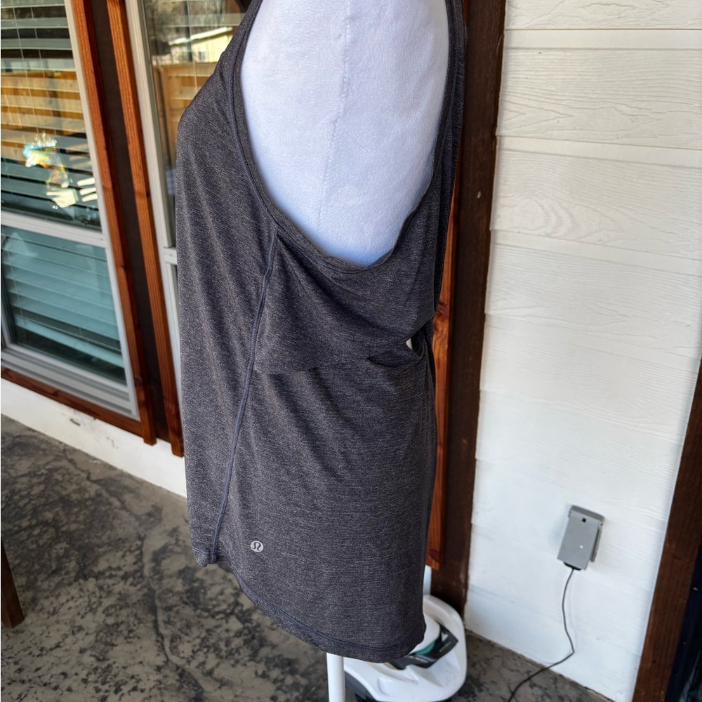 Lululemon Gray Open Back Twist Tank Top Size 8 - Picture 3 of 6